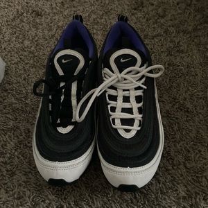 Air Max navy blue and white